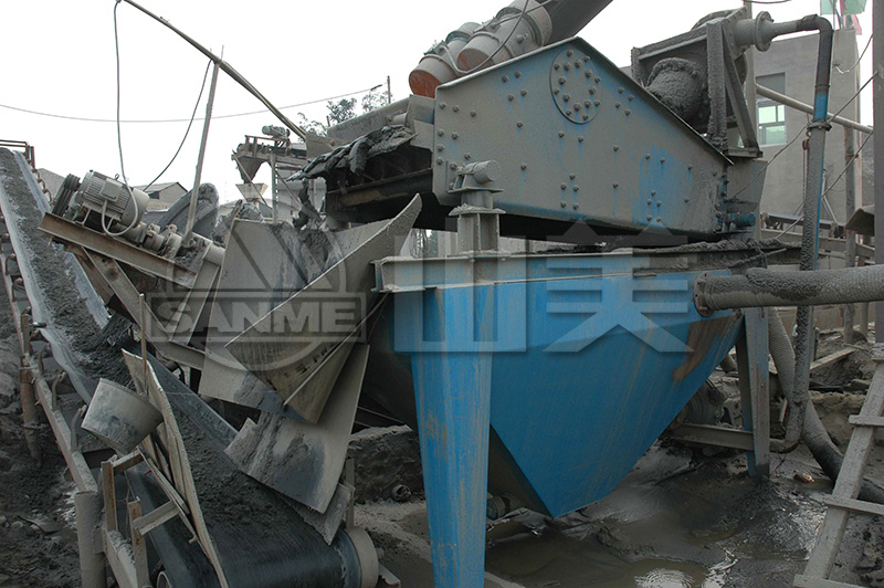 機(jī)制砂成品含泥量大怎么處理？